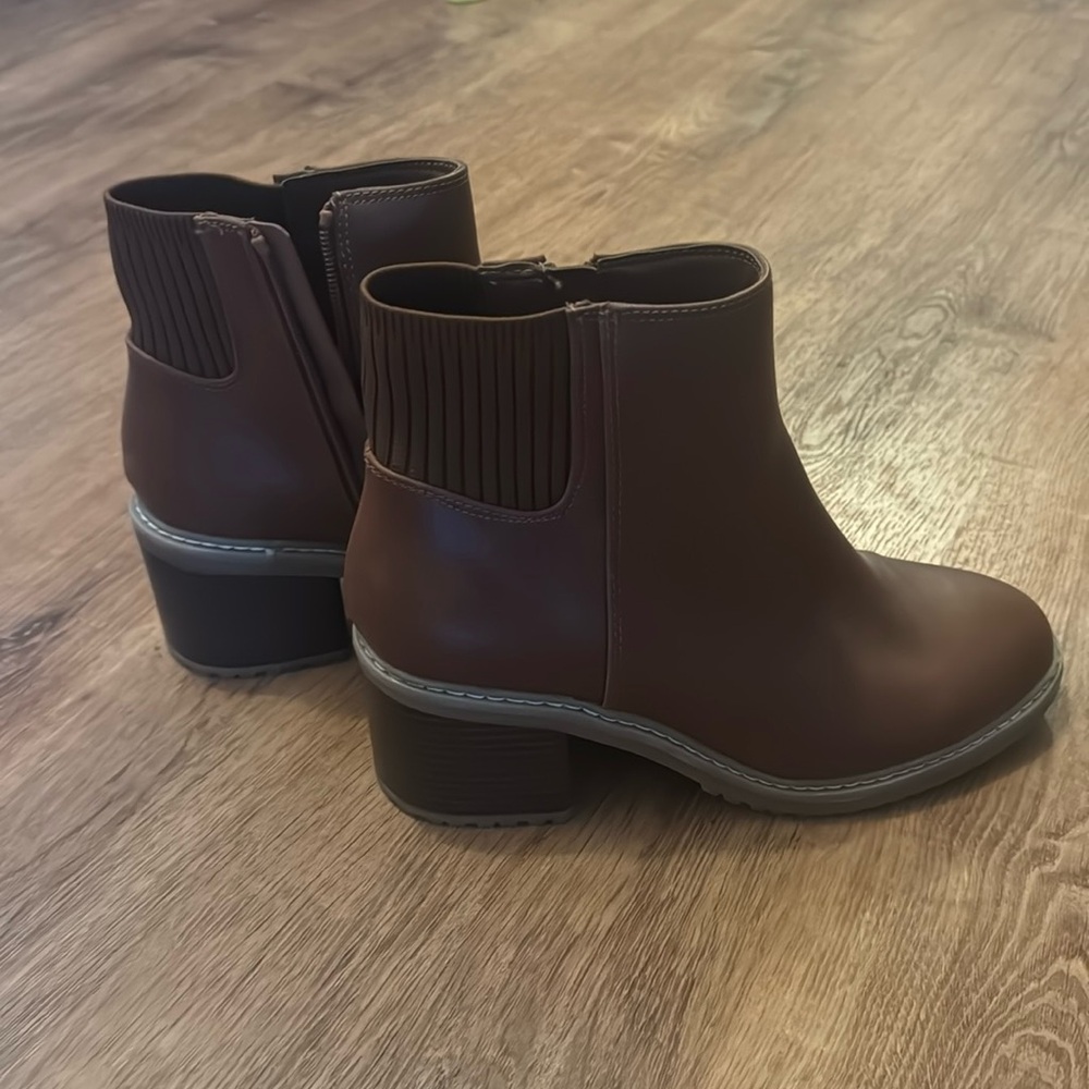 A new day brown chunky ankle boots with zipper